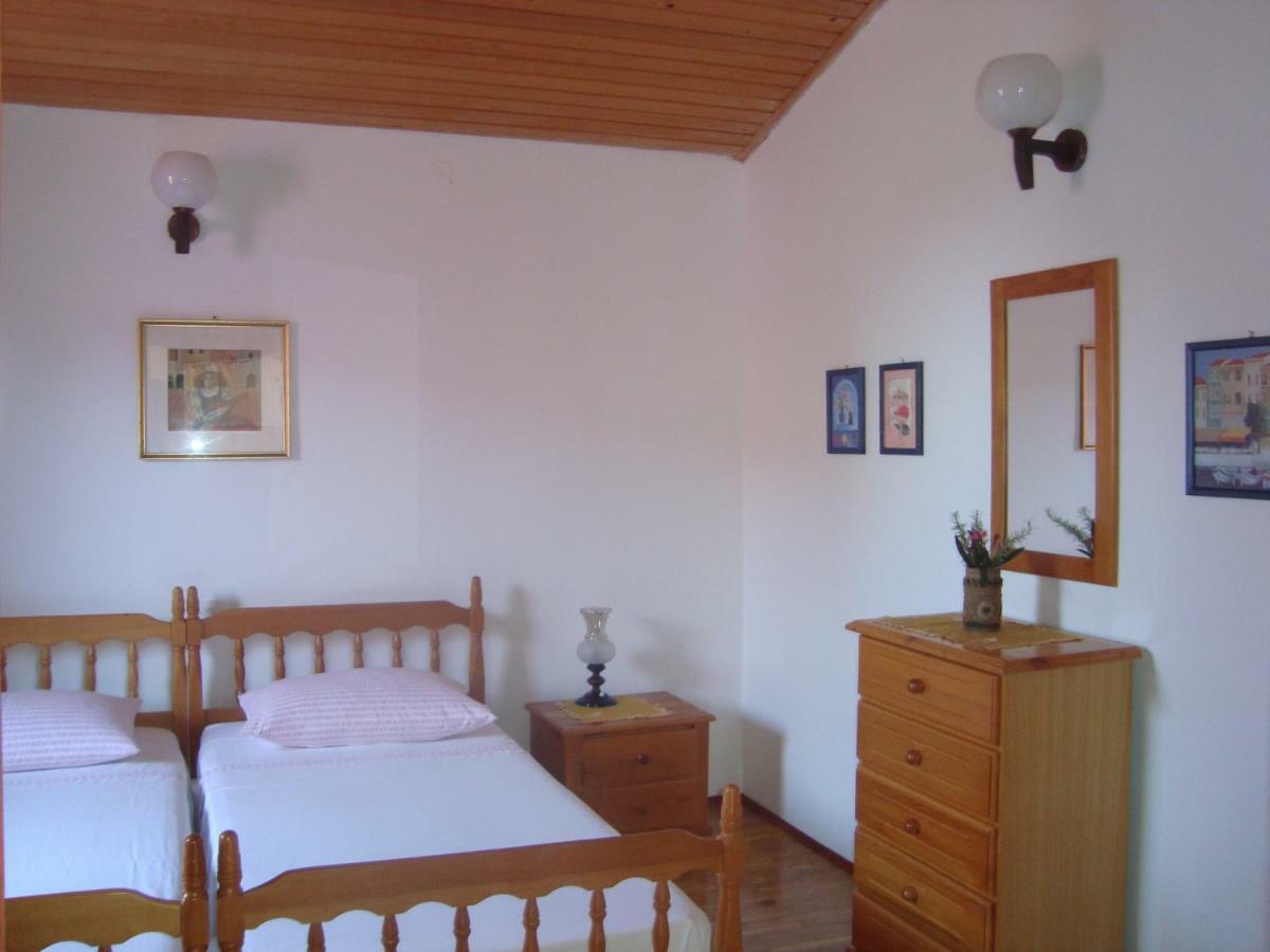Apartments Lovor Silba Exterior foto