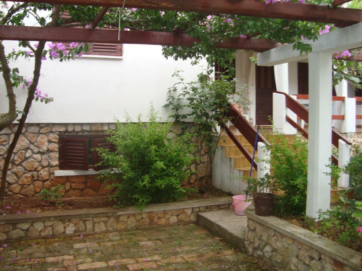 Apartments Lovor Silba Exterior foto