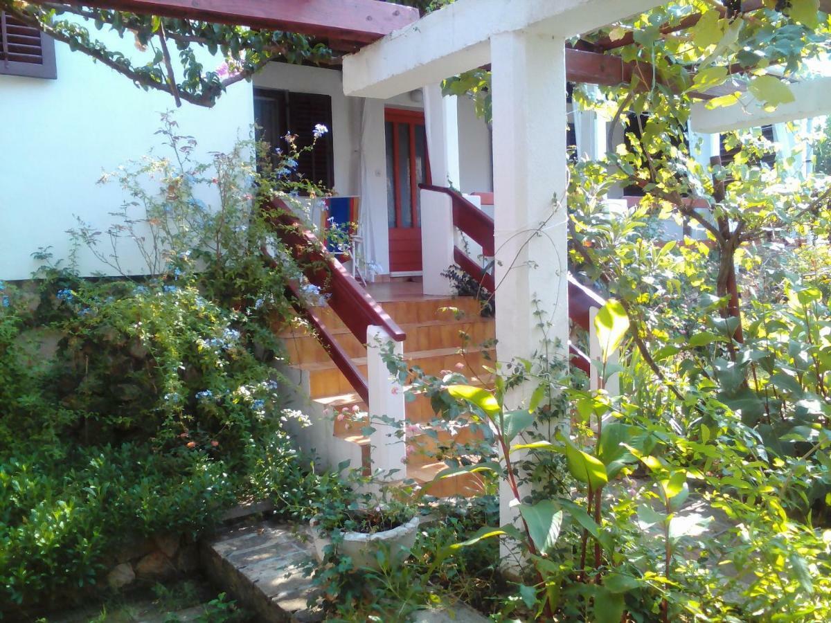 Apartments Lovor Silba Exterior foto