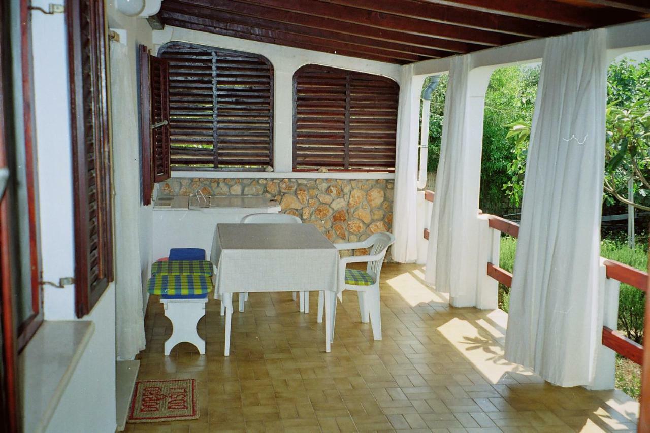 Apartments Lovor Silba Exterior foto
