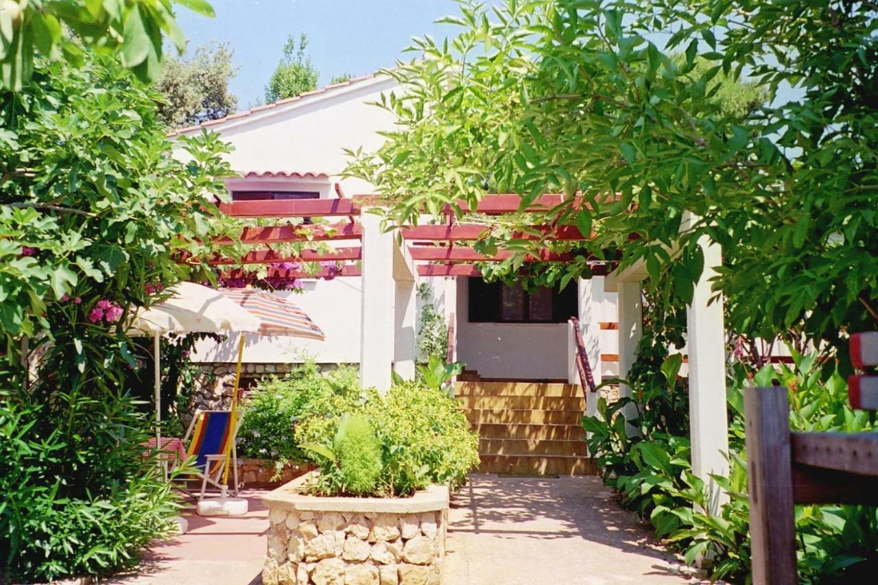 Apartments Lovor Silba Exterior foto