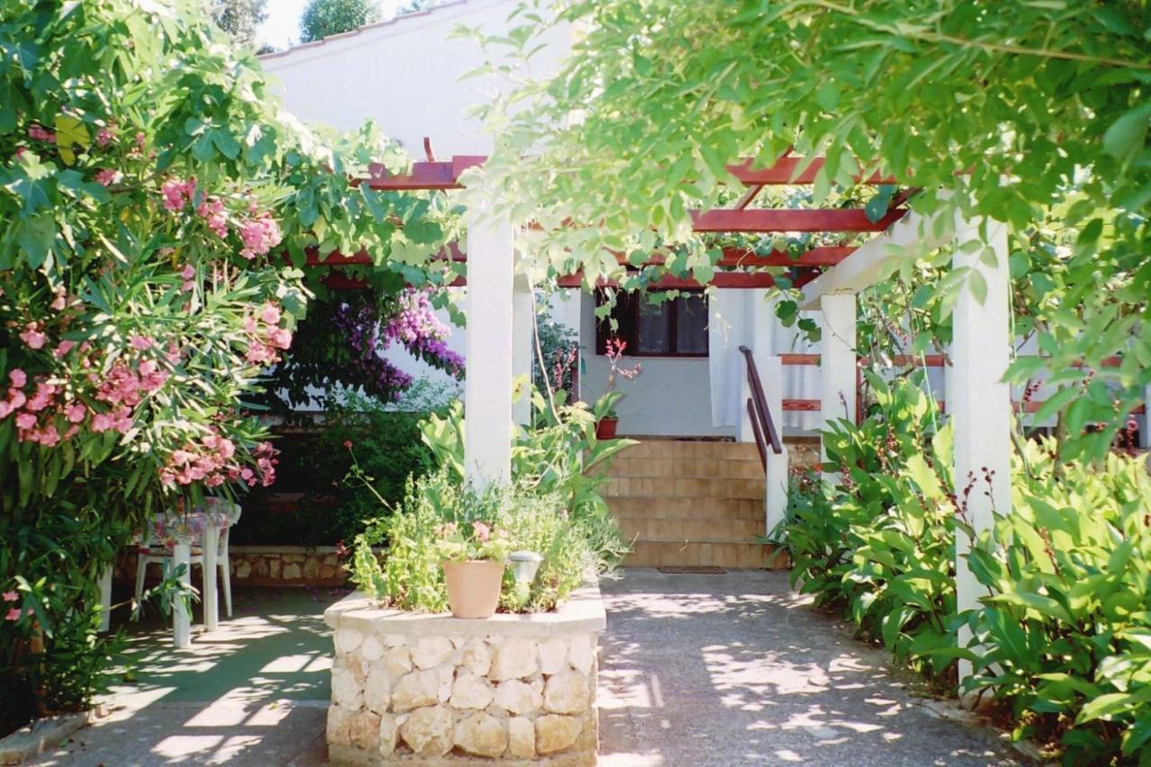 Apartments Lovor Silba Exterior foto